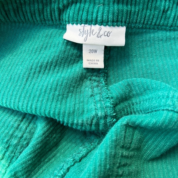 Style & Co Green Corduroy Plus Short Pants 20W - Picture 3 of 6